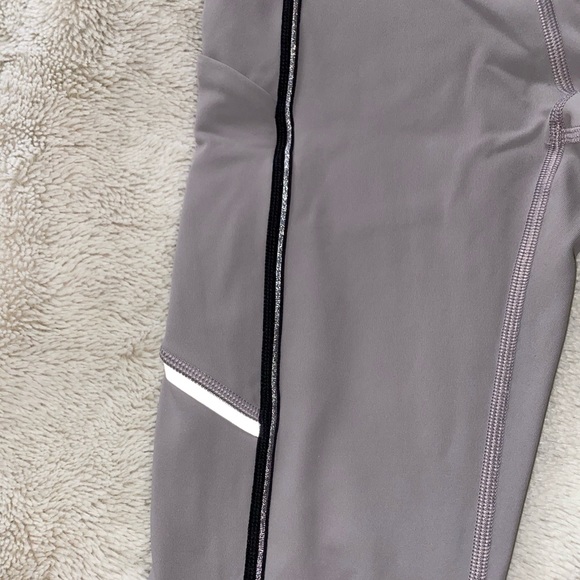 Special Edition Lululemon Fast and Free High-Rise - Picture 3 of 6